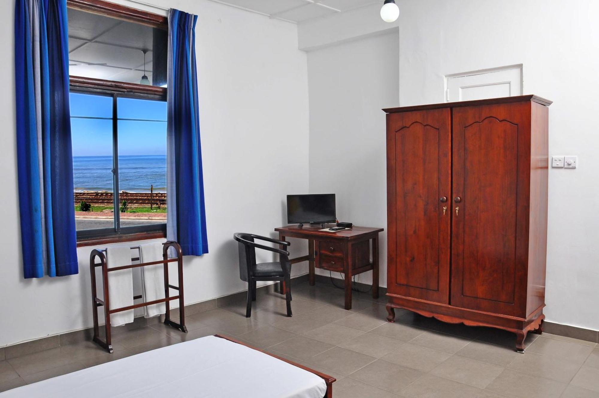 Sea View Hotel Kolombo Dış mekan fotoğraf